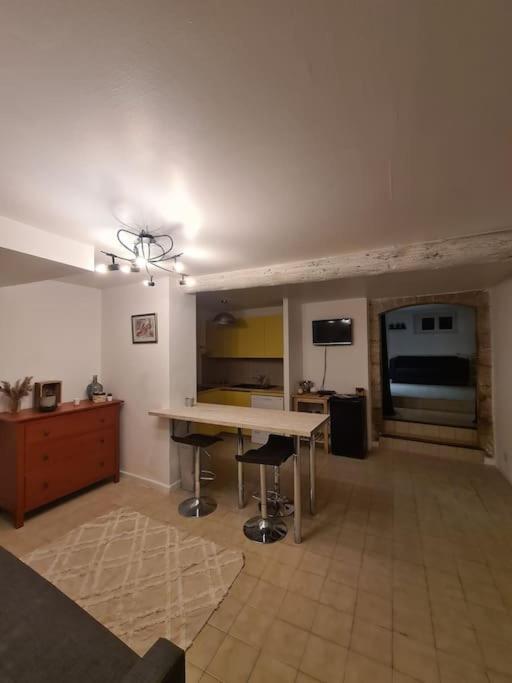 La Maison Du Bonheur Villa Caumont-sur-Durance Buitenkant foto